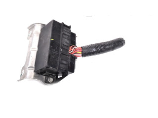 Блок предохранителей 101365000E Tesla Model S