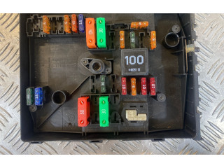 Pojistková skříňka 1K0937800BG, 1K0937125A Volkswagen Caddy 2006