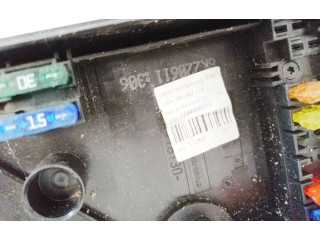 Блок предохранителей  1k0937118, 1134199206   Skoda Superb B6 (3T)    