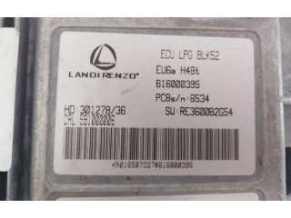 Блок управления двигателя 616000395, 30127836   Dacia Logan Pick-Up