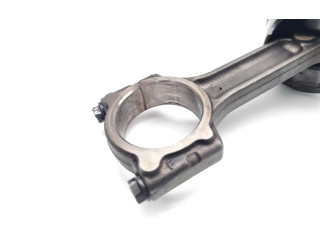 Píst K9K766 Renault Clio III K9K766