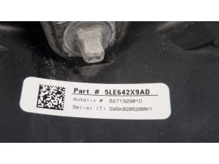 Руль Dodge Challenger   5LE642X9AD, 627132901D      