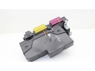 Pojistková skříňka 2049060105, 2049019602 Mercedes-Benz C W204 2011