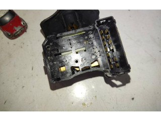 Ручка стеклоочистителей 8200792587, 901057668 Dacia Logan I