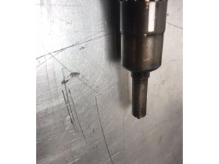 Форсунка 03G130073G Skoda Octavia Mk2 (1Z) BKD