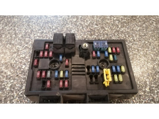 Pojistková skříňka 96821082 Chevrolet Captiva 2008