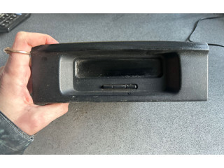 Дисплей    P8200028364A   Renault Trafic II (X83)