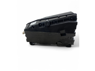 Дисплей 32233452 Volvo XC90