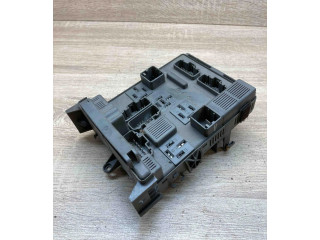   Pojistková skříňka 8200371614   Renault Espace IV 2002