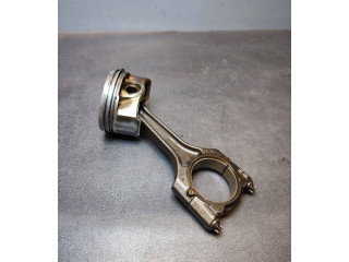 Поршень с шатуном 06K107065, 06H198401 Volkswagen Golf VII