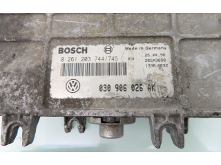 Řídící jednotka 030906026AK, 030906026AK Volkswagen Polo III 6N 6N2 6NF 1996