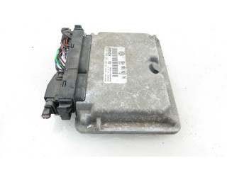 Блок управления двигателя 06A906018FH, 0261206266 Skoda Octavia Mk1 (1U)