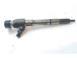 Форсунка 338002A400    Hyundai Getz  D4FA 