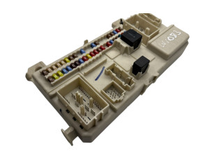 Блок предохранителей 31254317, 05131074   Volvo C30    