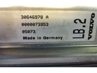 Блок управления впрыском 30646978A, 0281011441   Volvo V70