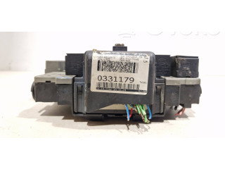 Блок предохранителей  9401802   Volvo V70    