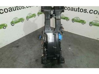 Вентилятор печки    8200434758, 52492663A   Renault Vel Satis