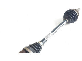 Передняя полуось