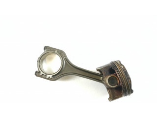 Píst 04EAM   Audi A3 S3 8V  pro benzínový motor 1.5 DADA TFSI