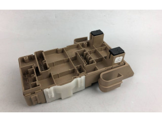 Блок предохранителей 82201AJ00A Subaru Outback