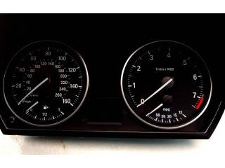 Přístrojová deska BMW X1 E84 2013 9284265