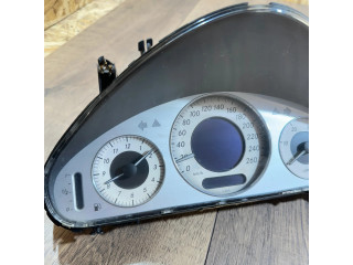 Přístrojová deska Mercedes-Benz E W211 2004 A2115403611, 110080664