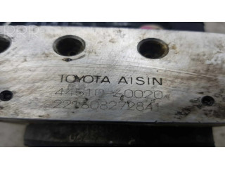 Блок АБС 4451060020, 221608272841 Toyota Land Cruiser (HDJ90) 1996-2002 года