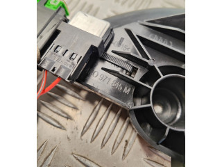 Pojistková skříňka 4N0971845M Audi A8 S8 D5 2019