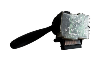 Ручка стеклоочистителей 173647 Daihatsu YRV