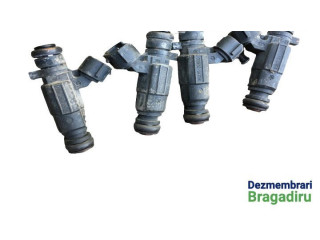 Форсунка     Hyundai Getz   