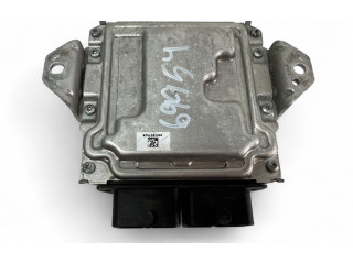 Řídící jednotka 3391069L01 Suzuki Swift II 2013