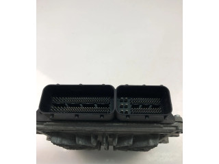 Блок управления двигателем Блок управления 31336983, 0281018414   Volvo V70