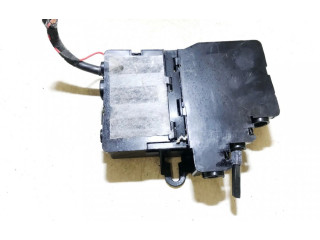 Блок предохранителей Volkswagen Phaeton