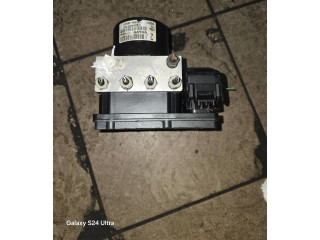 Блок АБС 30793444, 805271 Volvo V70 2005 - 2008 года