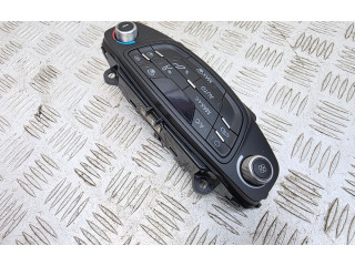 Блок управления кондиционера воздуха / климата/ печки (в салоне) AV1T18C612BL    Ford B-MAX   