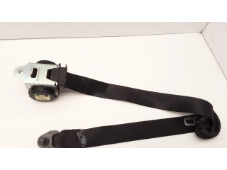 Передний ремень безопасности