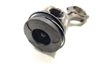  Поршень с шатуном D5244T18   Volvo XC90  