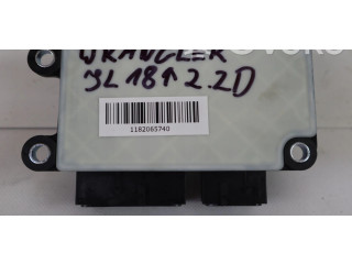 Блок подушек безопасности 68398611AA   Jeep Wrangler