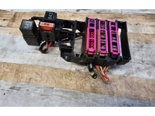 Блок предохранителей  8K0971845A   Audi A5 8T 8F    