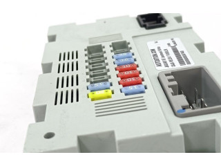 Блок предохранителей CPLA14Q073AA Jaguar XE