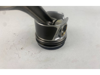 Поршень с шатуном    04LA, 011A   Volkswagen Golf VII