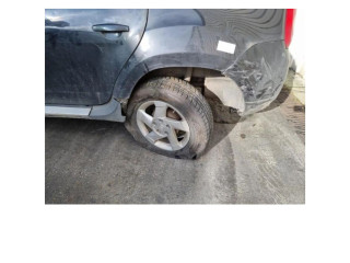 Вентилятор радиатора 214816674R Dacia Duster