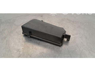 Блок предохранителей 31473868 Volvo XC40