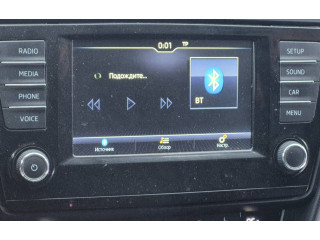 Дисплей    5E0919605H, QW00007A   Skoda Octavia Mk3 (5E)