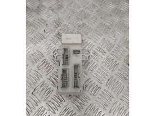 Блок предохранителей 911703E920   KIA Sorento    
