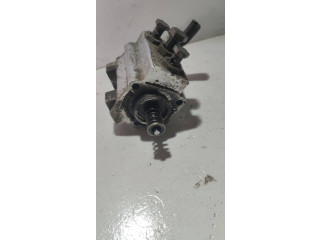 Топливный насос 06D127026H    Audi A4 S4 B6 8E 8H  ALT 