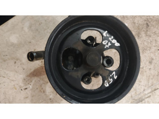 Блок предохранителей Mitsubishi L200