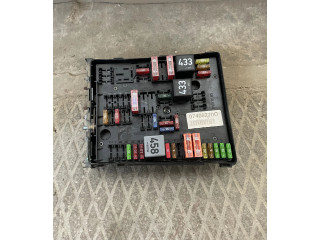 Блок предохранителей 1K0937124K, 07406270O   Volkswagen Golf Plus    