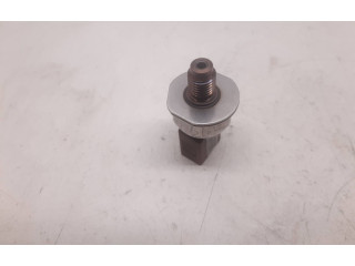 Топливная рампа 059130758K   Audi A6 S6 C6 4F  