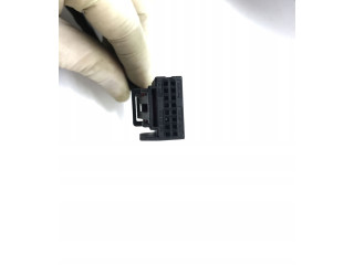 Zpětné zrcátko  Audi Q7 4M 2006  4L1857409K  